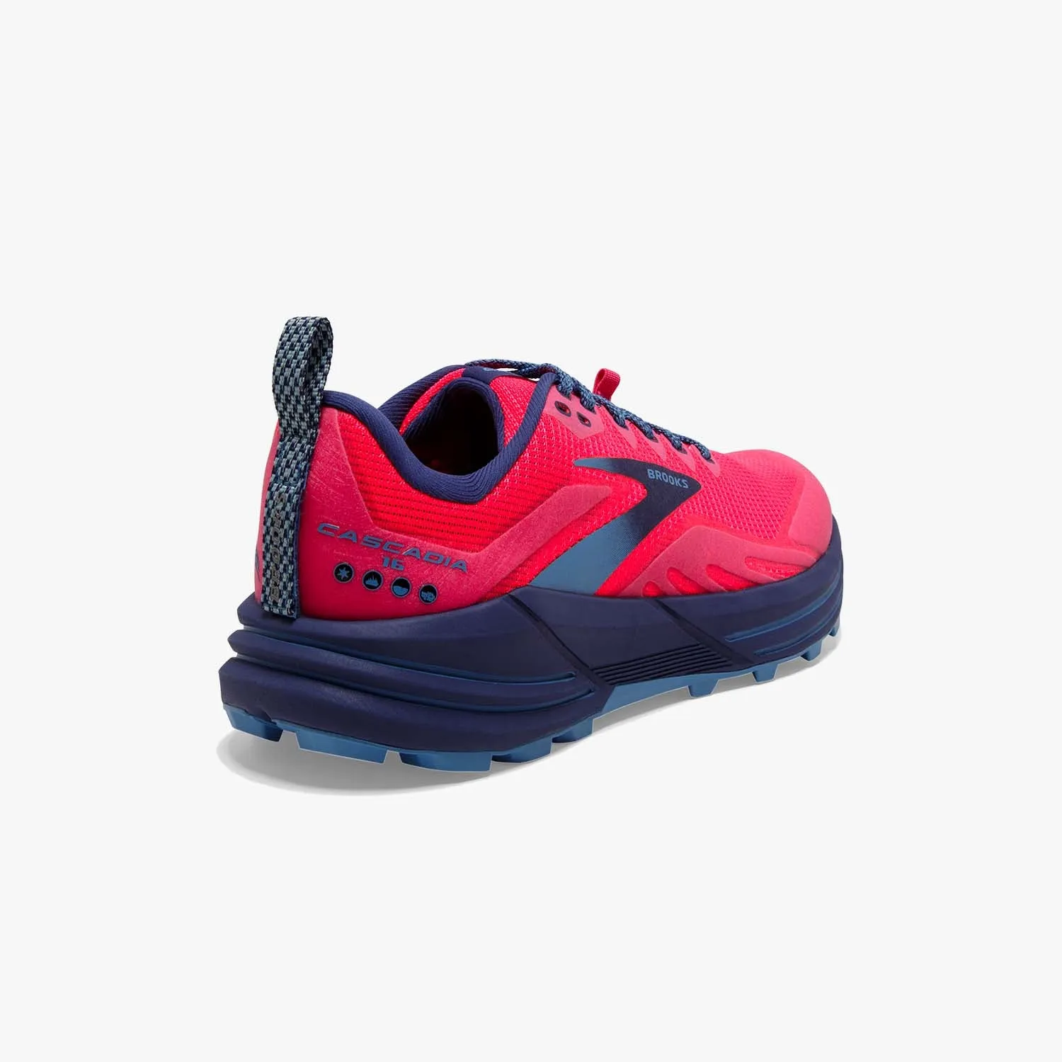 Women's Cascadia 16